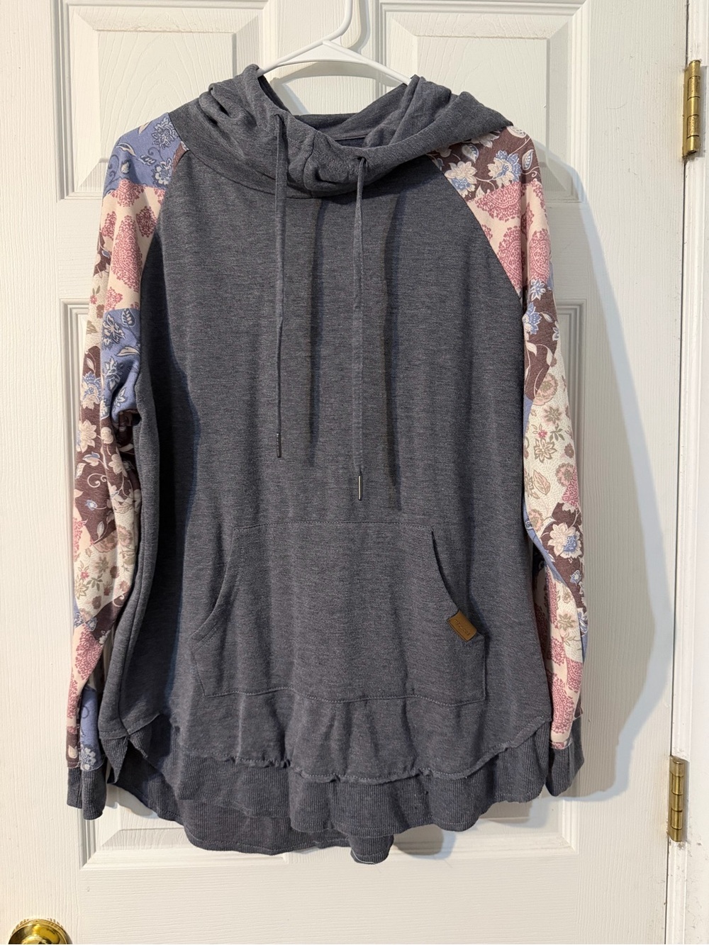 Maurices Blue Gray Boho Harmony Patchwork Sleeve Hoodie Fleece Lined Size Large